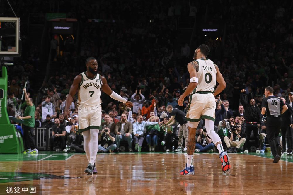 表现出了不 表现出了不