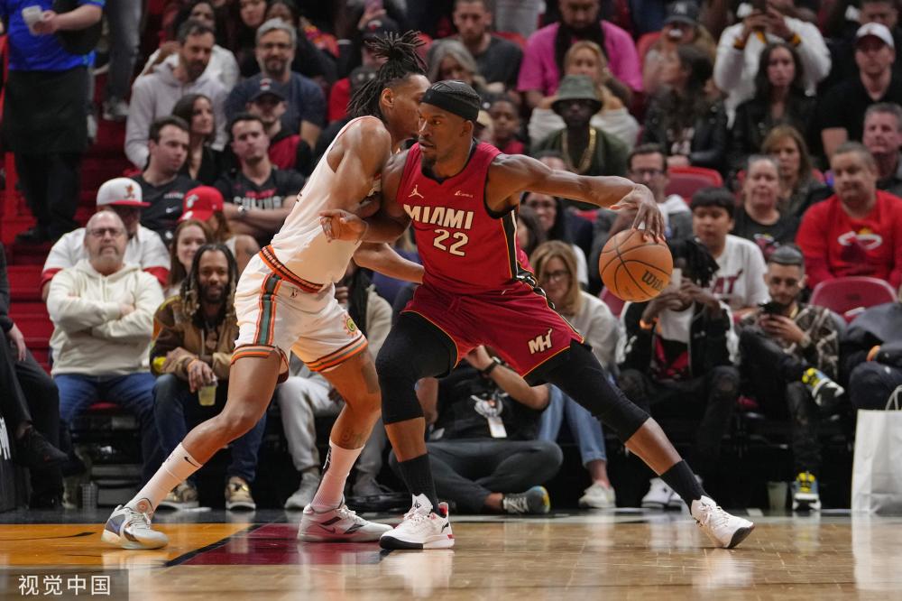 更承载了两 更承载了两